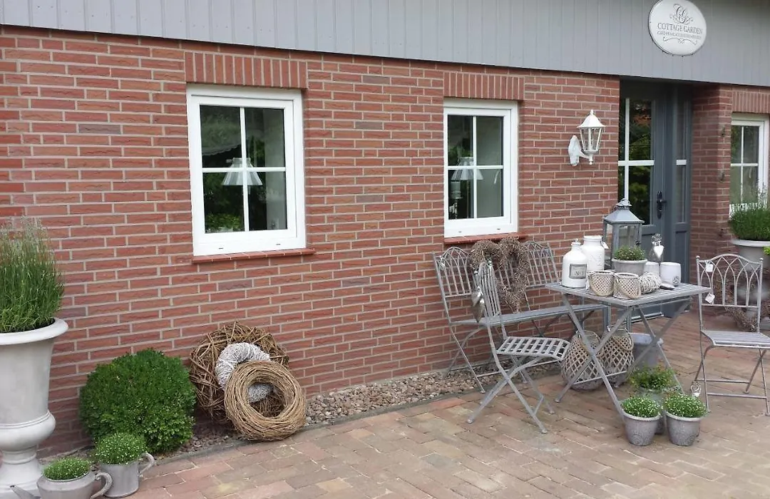 White Cottage Garden-1